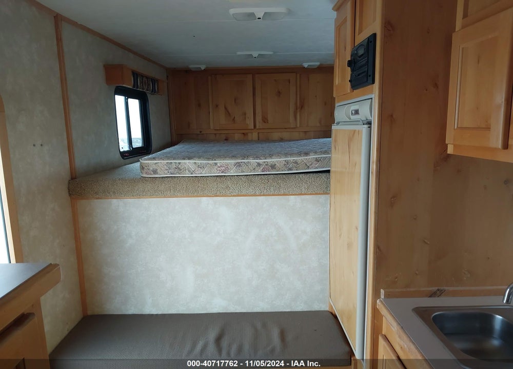 2006 CHARMAC TRAILERS ENCLOSED TRAILER VIN: 4RYH212066T110086
