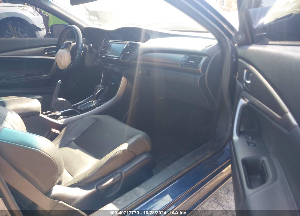 2017 HONDA ACCORD EX-L VIN: 1HGCT1B8XHA000141