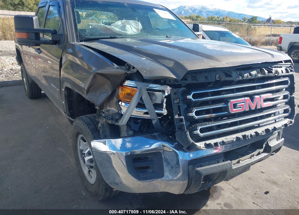 2015 GMC SIERRA 2500HD VIN: 1GT22XEG4FZ532082