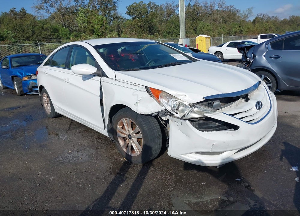 2013 HYUNDAI SONATA GLS VIN: 5NPEB4AC3DH633049