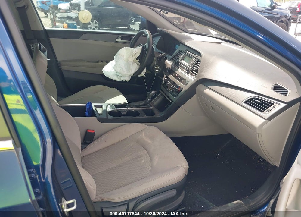 2017 HYUNDAI SONATA VIN: 5NPE24AFXHH563503
