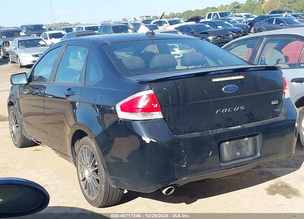 2011 FORD FOCUS SES VIN: 1FAHP3GN6BW127357