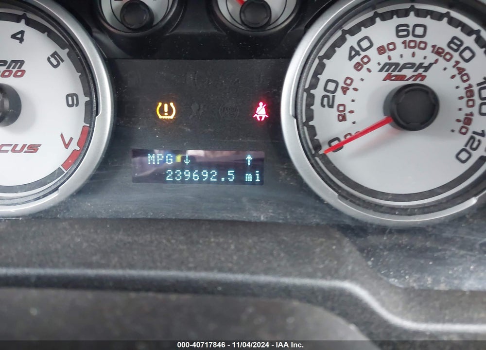 2011 FORD FOCUS SES VIN: 1FAHP3GN6BW127357
