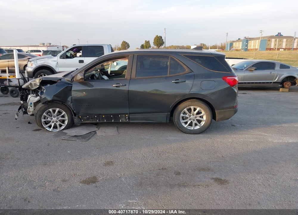 2021 CHEVROLET EQUINOX FWD LS VIN: 2GNAXHEV0M6148883