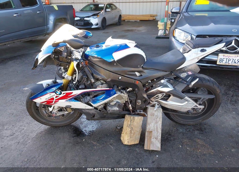 2017 BMW S 1000 RR VIN: WB10D6009HZ710204