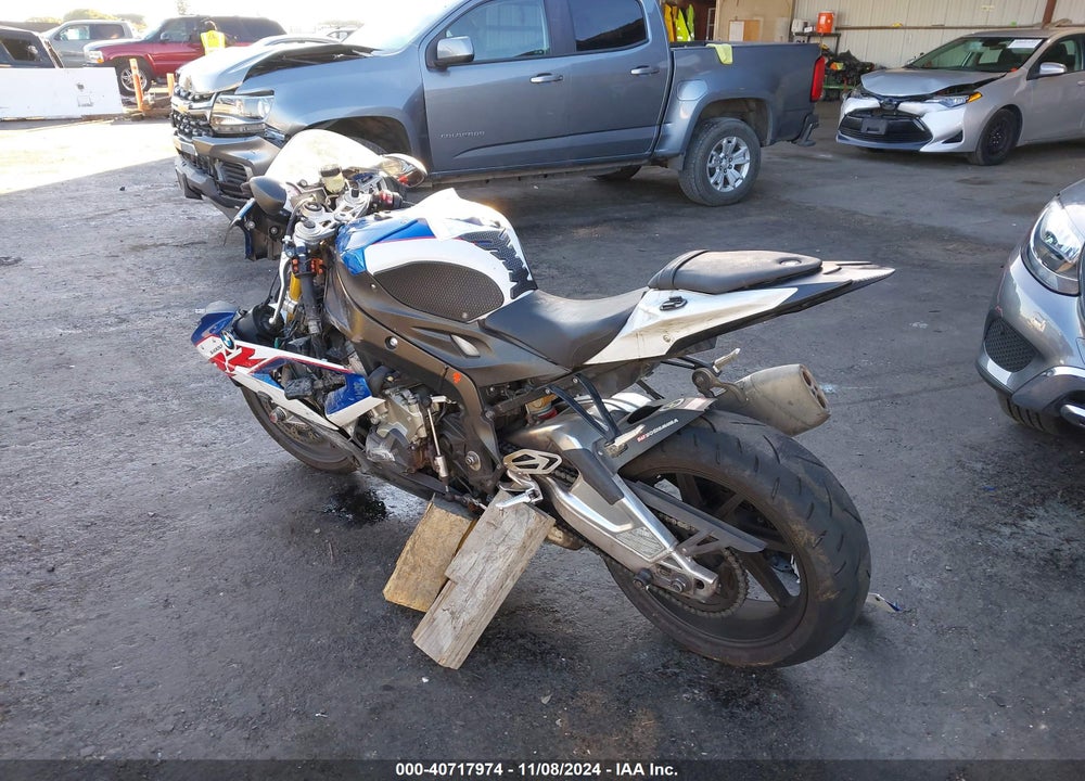 2017 BMW S 1000 RR VIN: WB10D6009HZ710204