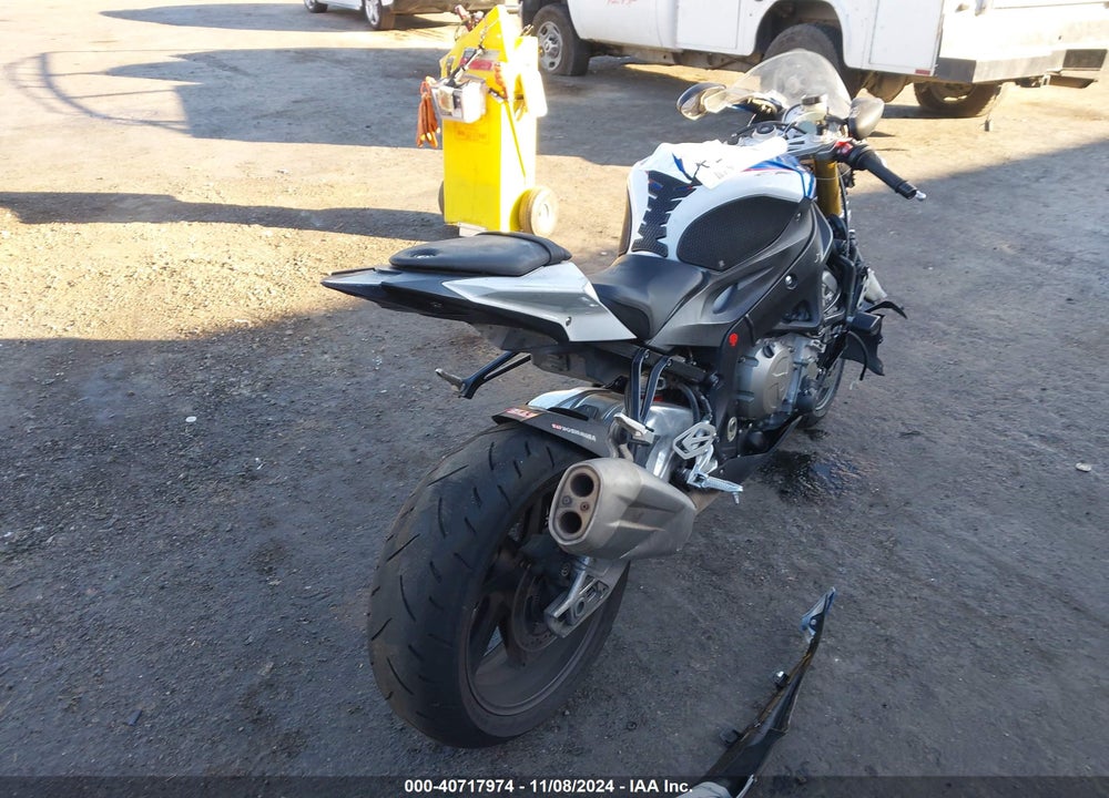 2017 BMW S 1000 RR VIN: WB10D6009HZ710204