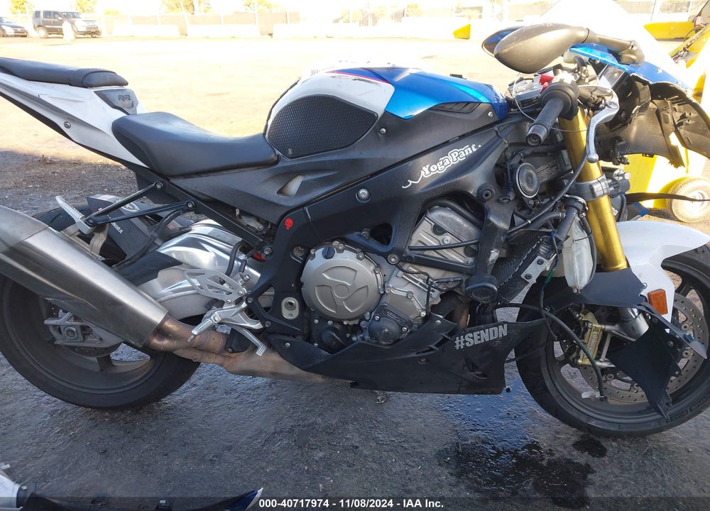 2017 BMW S 1000 RR VIN: WB10D6009HZ710204