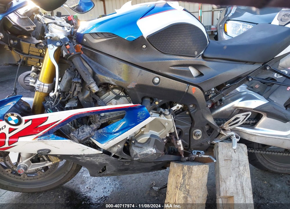 2017 BMW S 1000 RR VIN: WB10D6009HZ710204