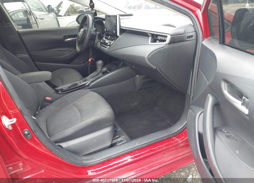 2020 TOYOTA COROLLA LE VIN: JTDEPRAE3LJ088038