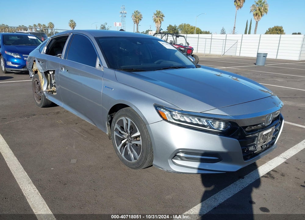 2018 HONDA ACCORD HYBRID VIN: 1HGCV3F15JA002470