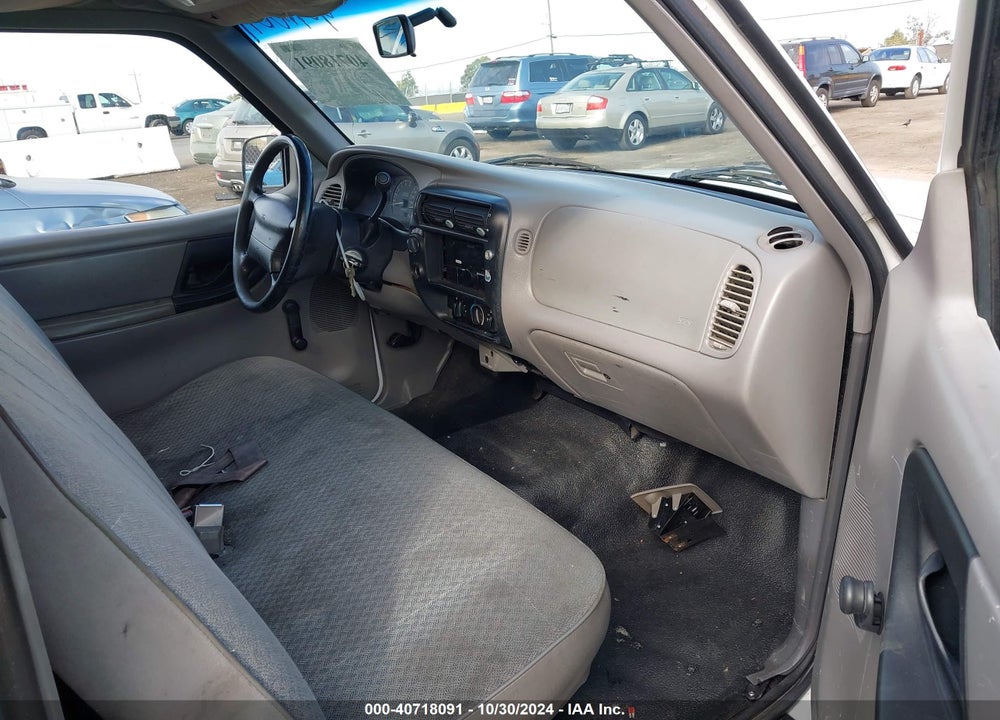 1996 FORD RANGER VIN: 1FTCR11U5TUA55650
