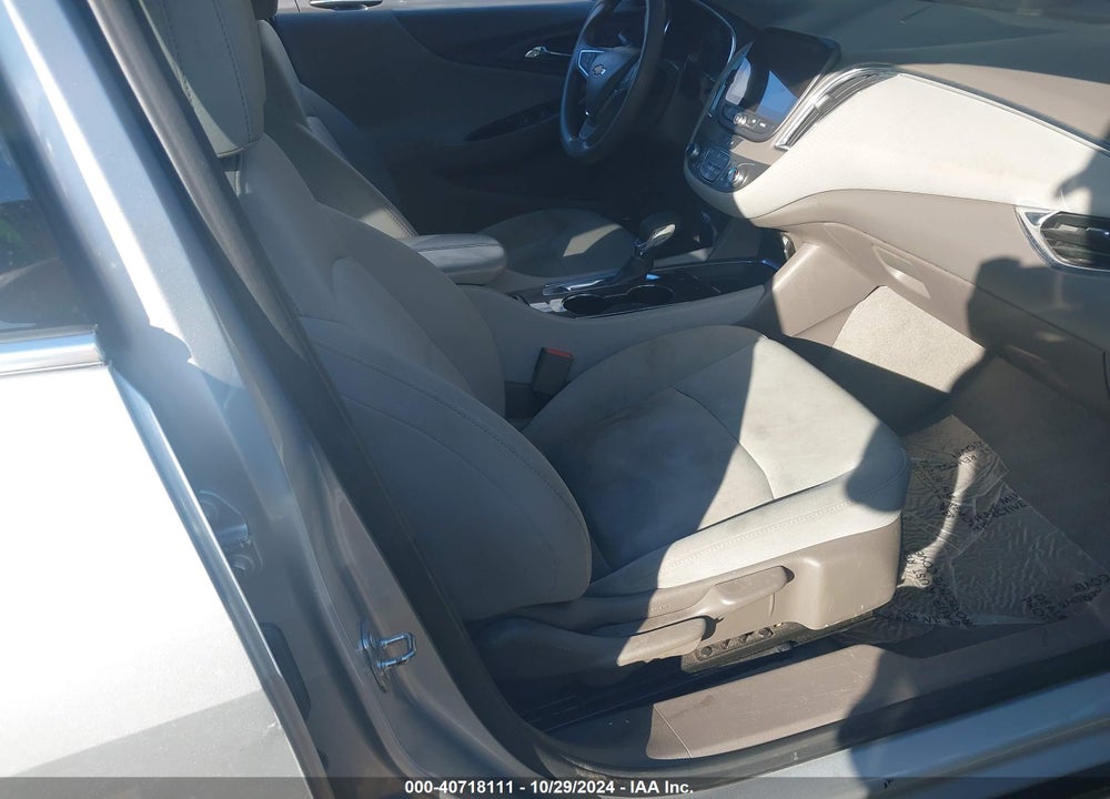 2021 CHEVROLET MALIBU FWD LT VIN: 1G1ZD5ST7MF004560