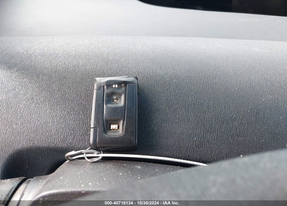 2006 TOYOTA PRIUS VIN: JTDKB20U367081030