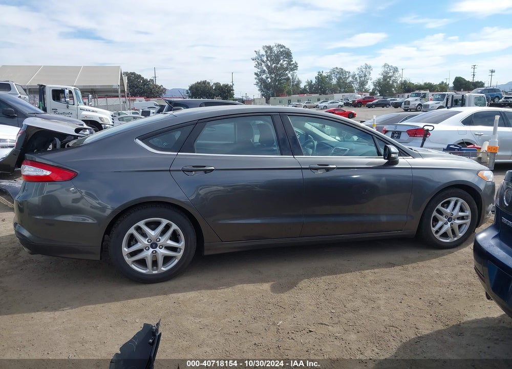 2015 FORD FUSION SE VIN: 3FA6P0H74FR235040