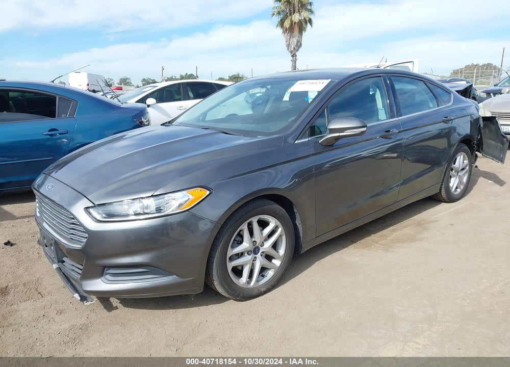 2015 FORD FUSION SE VIN: 3FA6P0H74FR235040
