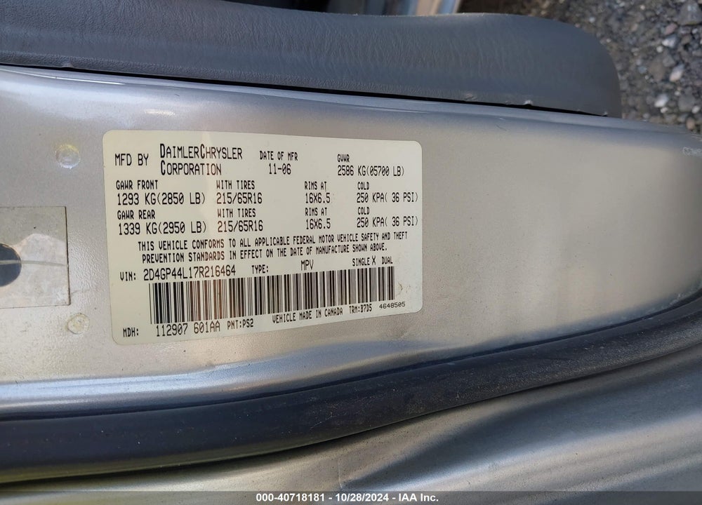 2007 DODGE GRAND CARAVAN SXT VIN: 2D4GP44L17R216464