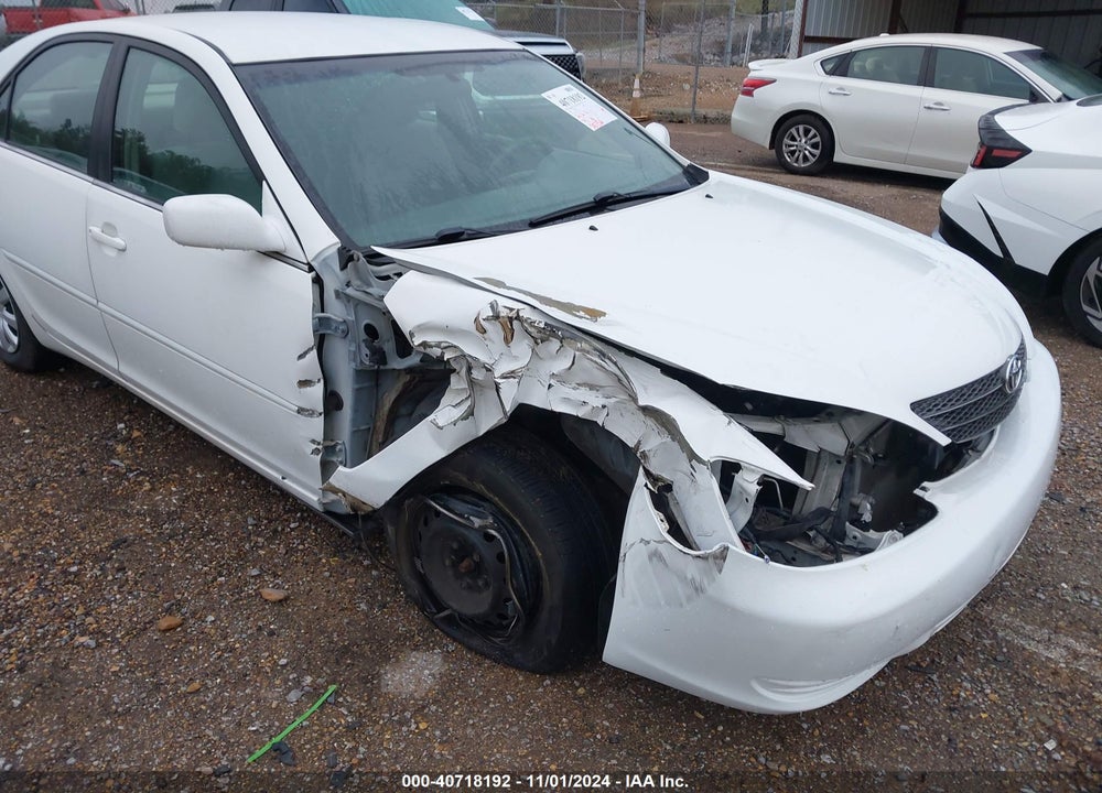 2004 TOYOTA CAMRY LE VIN: 4T1BE32K24U306976
