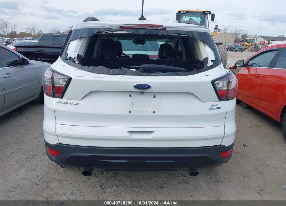 2018 FORD ESCAPE SE VIN: 1FMCU9GD3JUA50640
