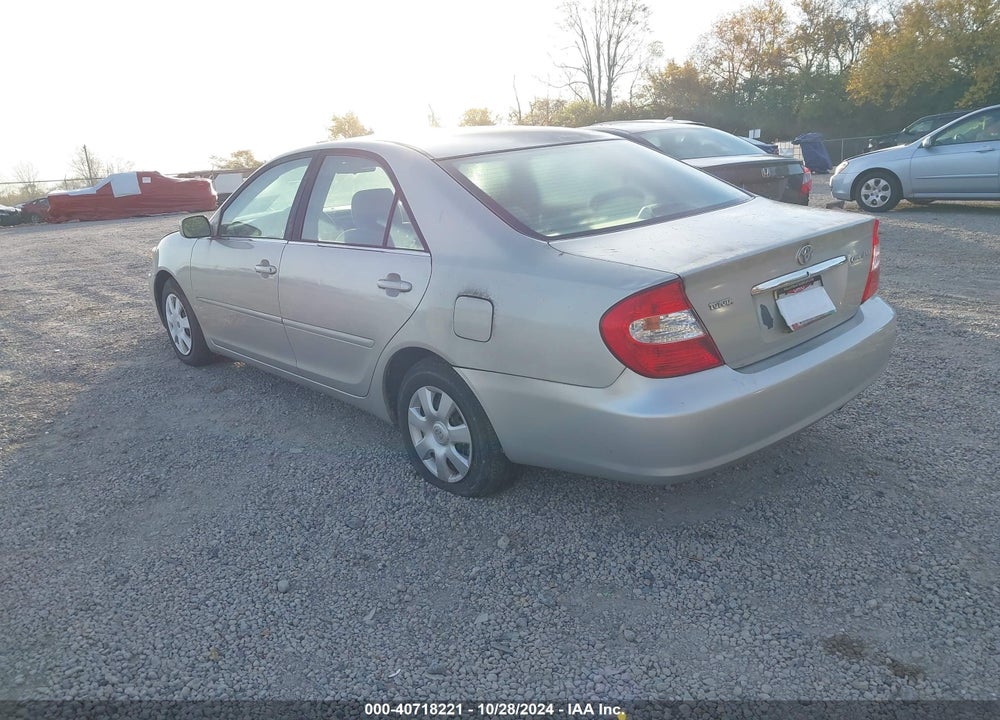 2004 TOYOTA CAMRY LE VIN: 4T1BE32K04U929559