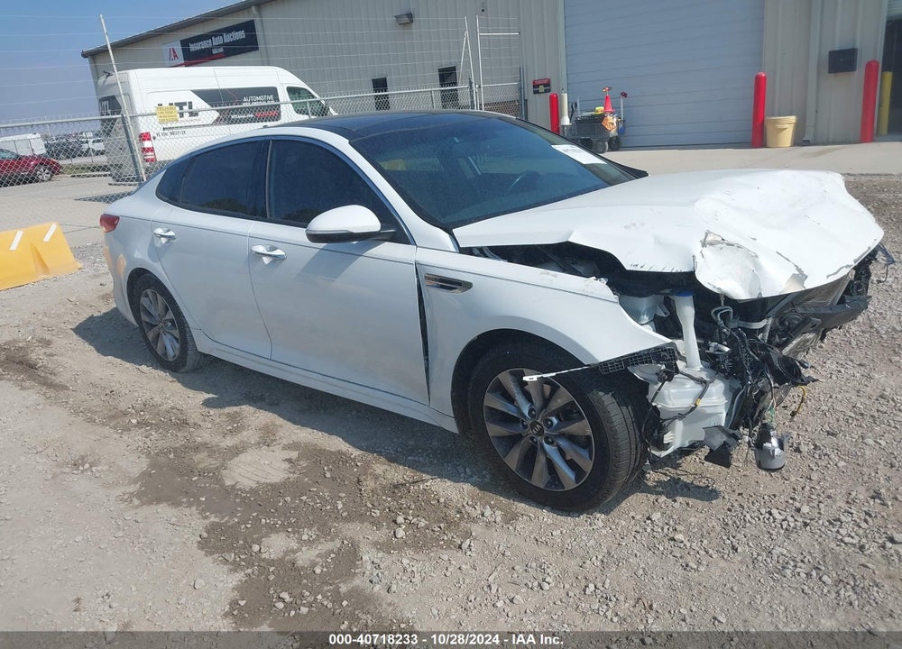 2016 KIA OPTIMA EX VIN: 5XXGU4L30GG004056