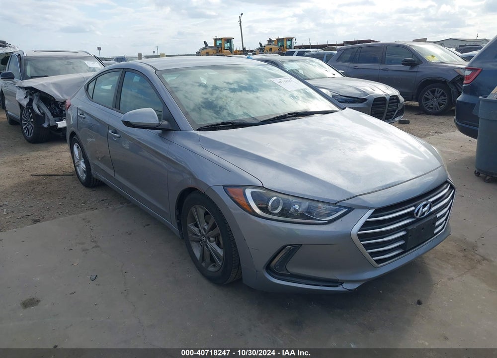 2017 HYUNDAI ELANTRA SE VIN: 5NPD84LF4HH019361