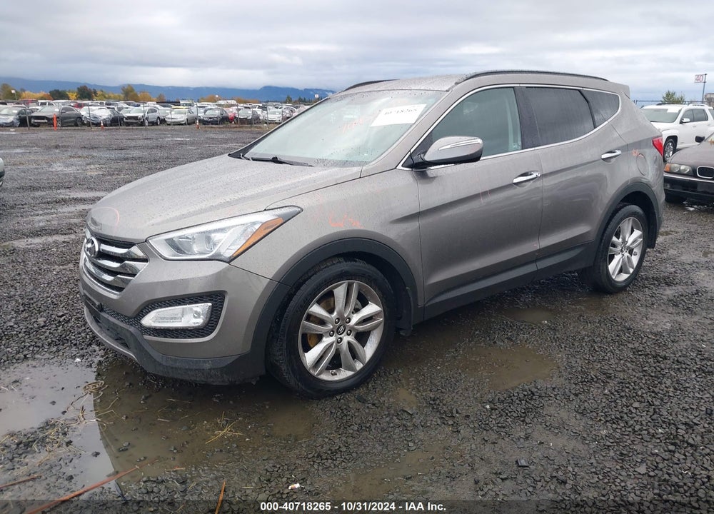 2013 HYUNDAI SANTA FE VIN: 5XYZUDLA7DG084972