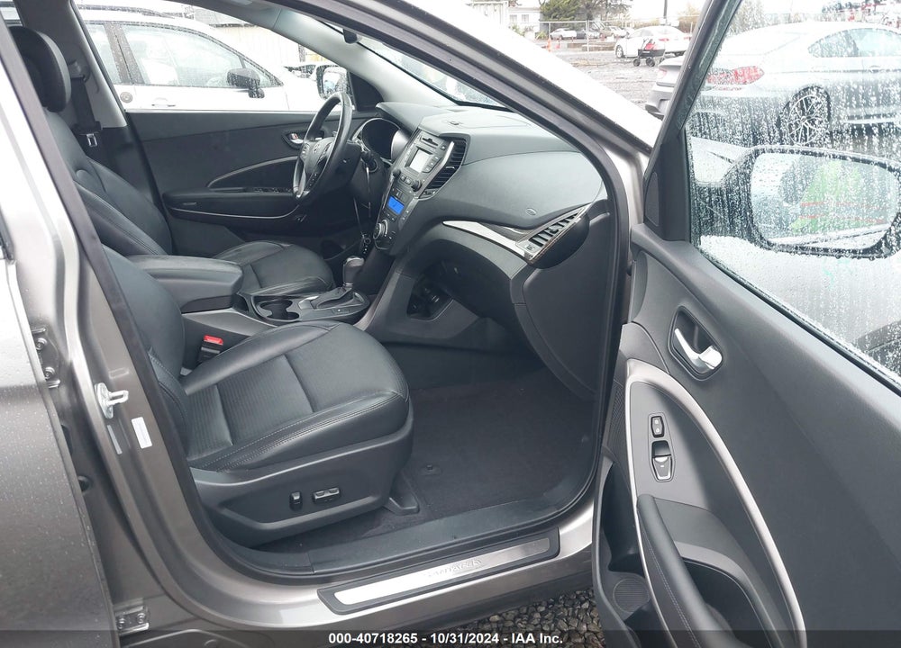 2013 HYUNDAI SANTA FE VIN: 5XYZUDLA7DG084972