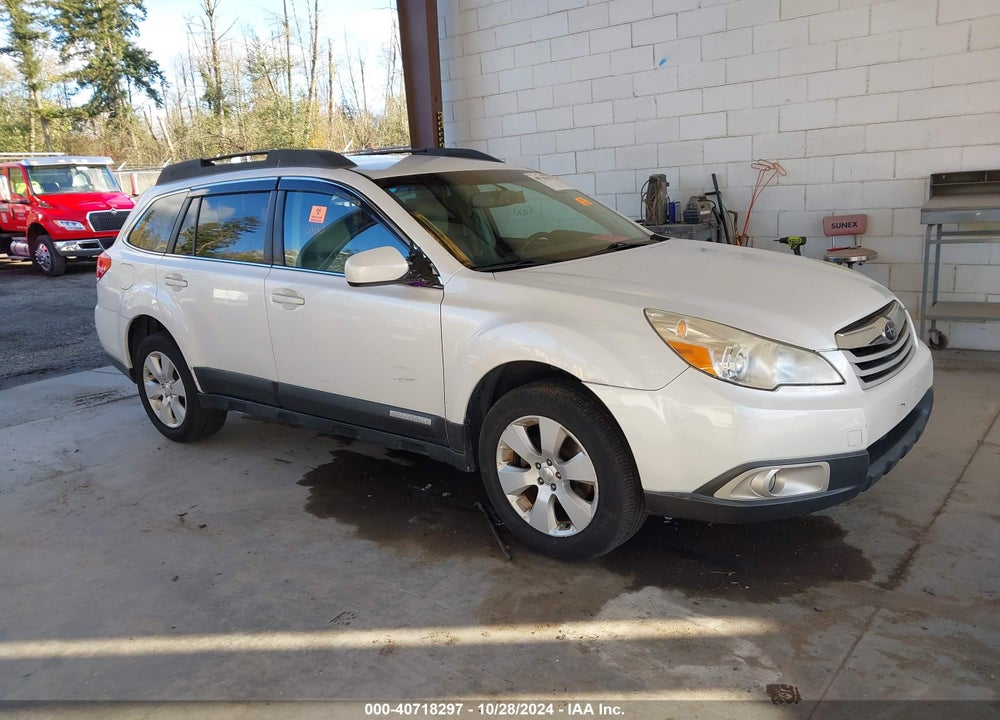 2010 SUBARU OUTBACK 2.5I PREMIUM VIN: 4S4BRBCC1A3385533