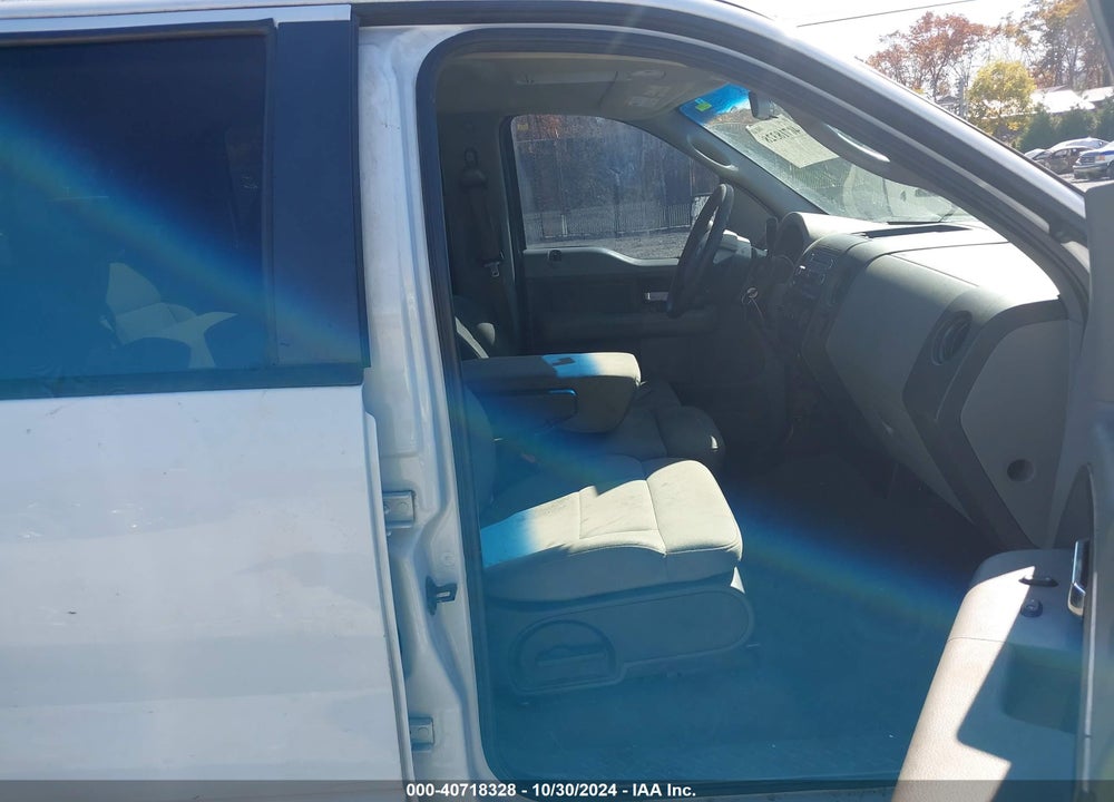 2008 FORD F-150 XL VIN: 1FTRW12W48FA84183