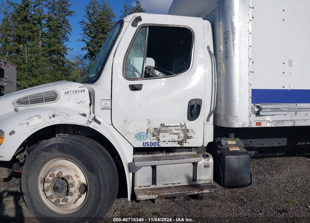 2017 FREIGHTLINER M2 106 VIN: 1FVACWDT9HHJB2070