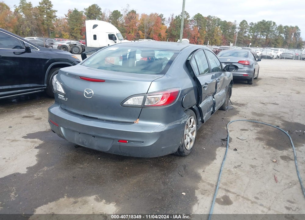 2012 MAZDA 3 I SPORT VIN: JM1BL1UF1C1537379