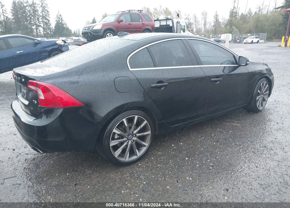 2015 VOLVO S60 T5 DRIVE-E PREMIER VIN: YV126MFK4F1341454