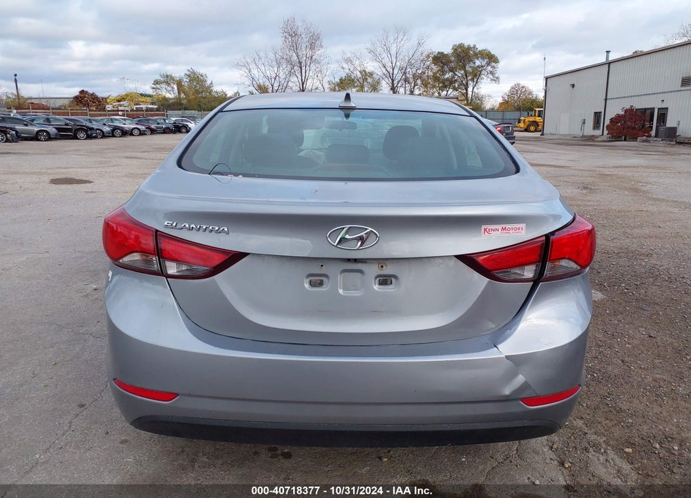 2015 HYUNDAI ELANTRA SE VIN: 5NPDH4AEXFH599058