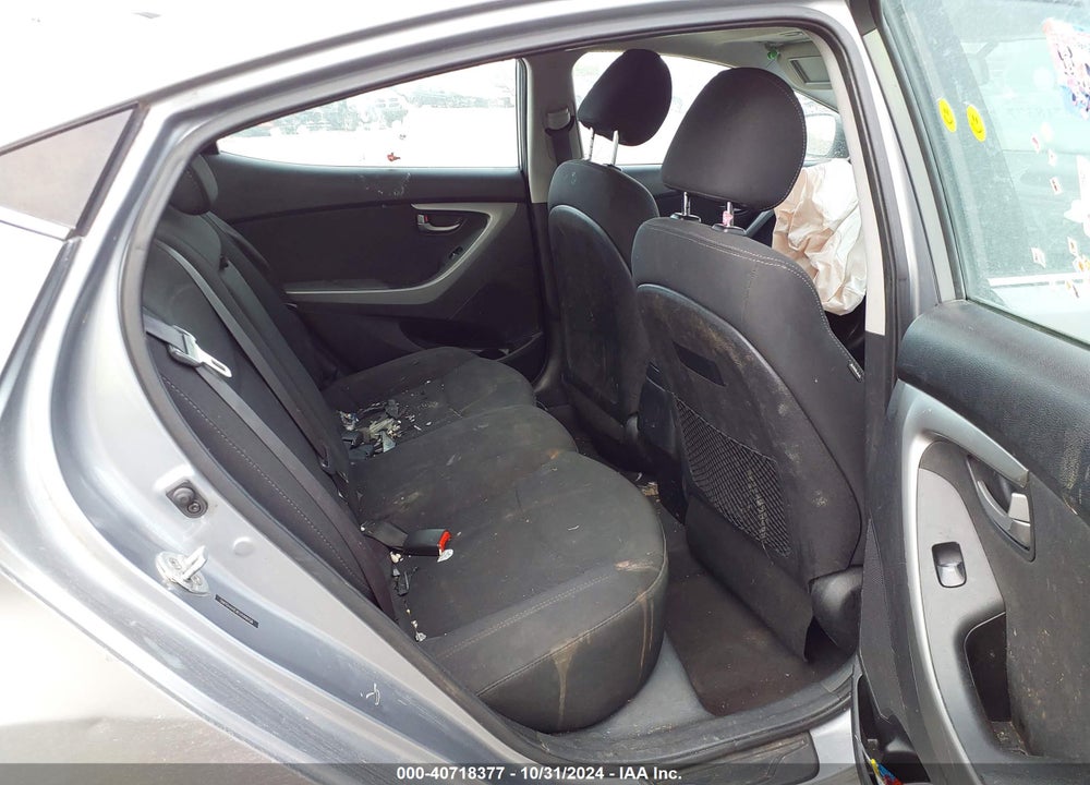 2015 HYUNDAI ELANTRA SE VIN: 5NPDH4AEXFH599058