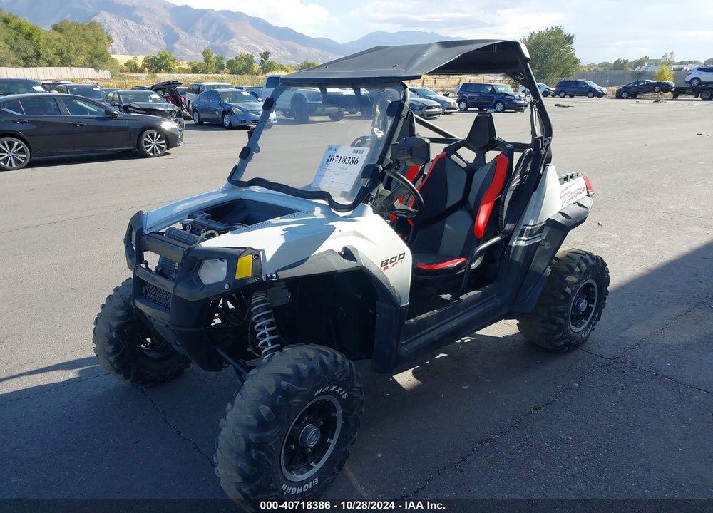 2010 POLARIS RANGER RZR VIN: 4XAVH76A5AD829011