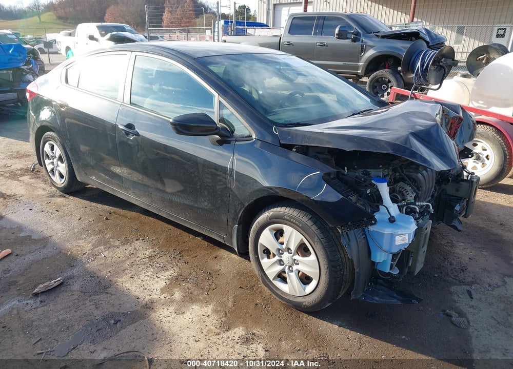 2017 KIA FORTE LX VIN: 3KPFK4A79HE015137