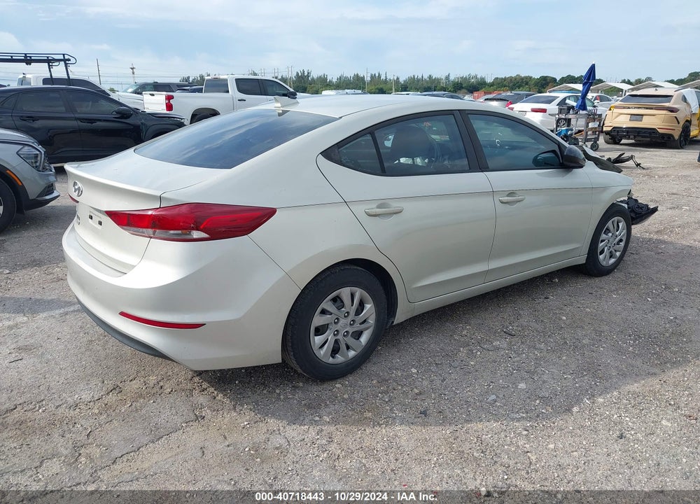 2017 HYUNDAI ELANTRA SE VIN: KMHD74LF2HU061953
