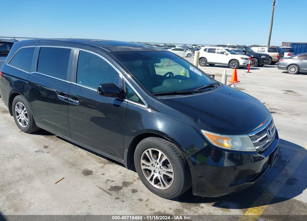 2011 HONDA ODYSSEY EX-L VIN: 5FNRL5H69BB010552