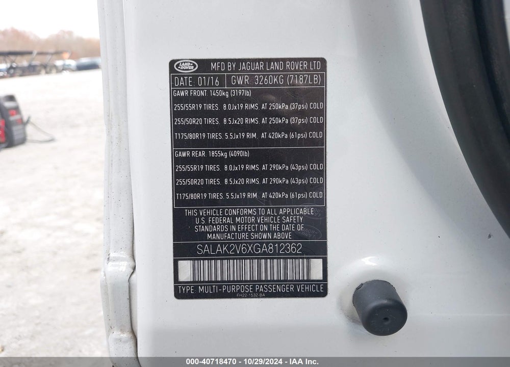 2016 LAND ROVER LR4 VIN: SALAK2V6XGA812362
