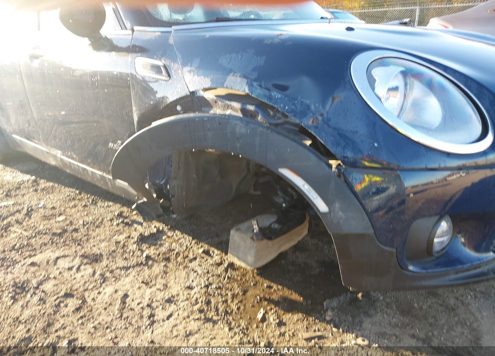 2017 MINI CLUBMAN COOPER VIN: WMWLU1C57H2F28147