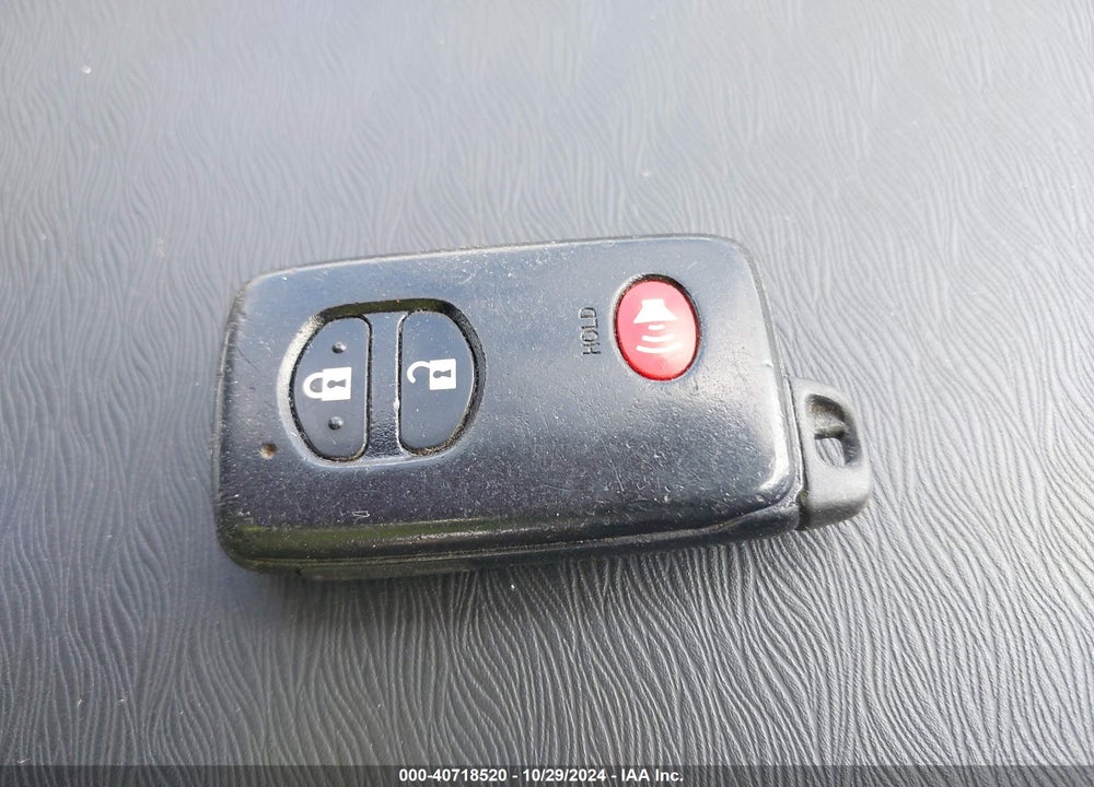 2011 TOYOTA PRIUS TWO VIN: JTDKN3DU9B0310885