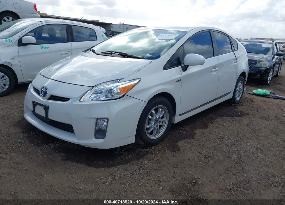 2011 TOYOTA PRIUS TWO VIN: JTDKN3DU9B0310885