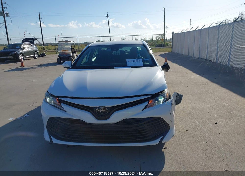 2020 TOYOTA CAMRY LE VIN: 4T1C11AK1LU361083