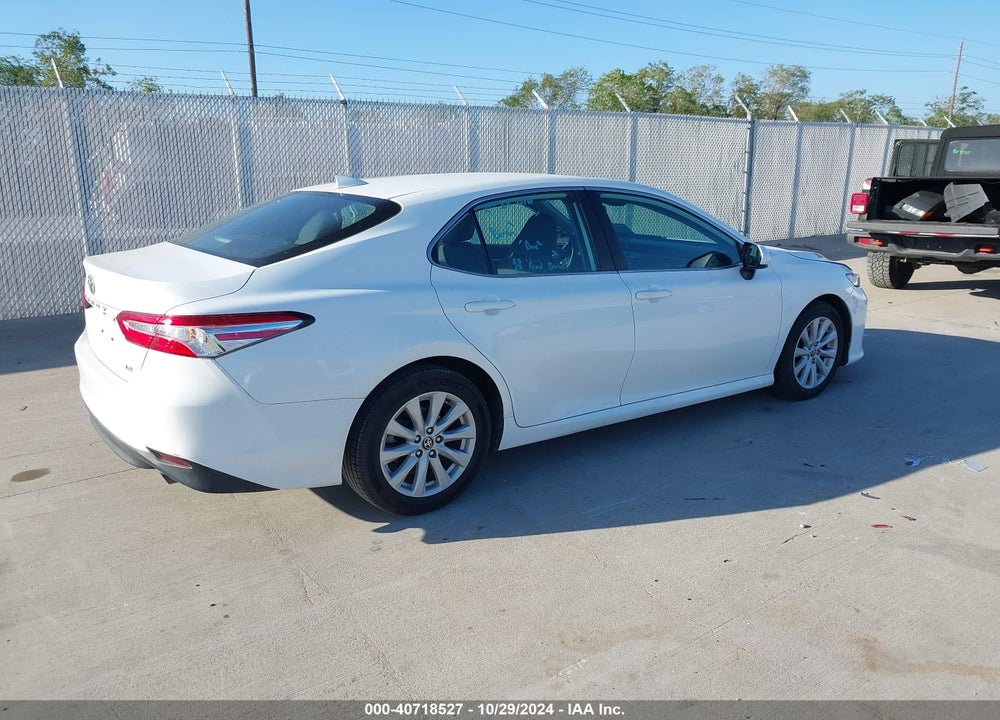 2020 TOYOTA CAMRY LE VIN: 4T1C11AK1LU361083
