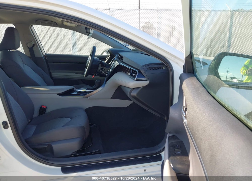 2020 TOYOTA CAMRY LE VIN: 4T1C11AK1LU361083