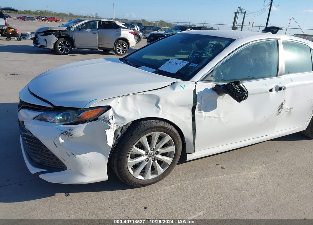 2020 TOYOTA CAMRY LE VIN: 4T1C11AK1LU361083