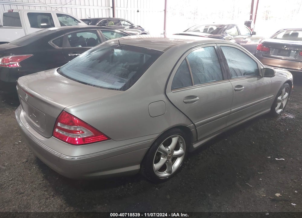 2006 MERCEDES-BENZ C 230 SPORT VIN: WDBRF52H66A894626