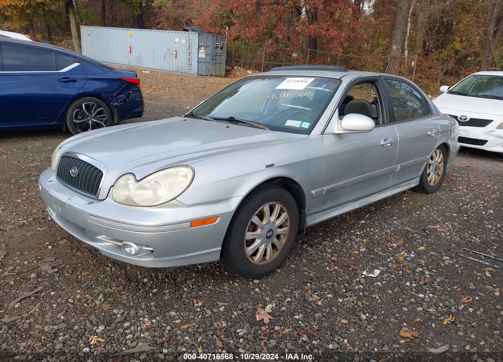 2004 HYUNDAI SONATA GLS/LX VIN: KMHWF35H84A019562