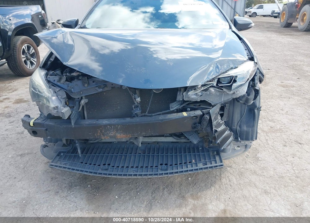 2017 TOYOTA COROLLA SE VIN: 5YFBURHE1HP728719